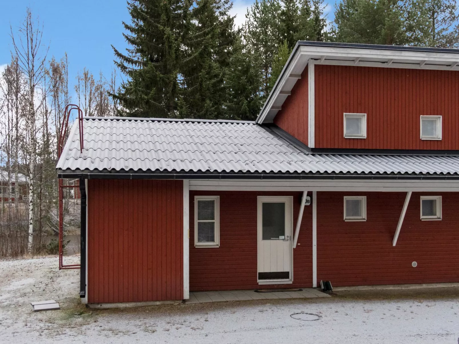 Lomakatti 10b-Dedans