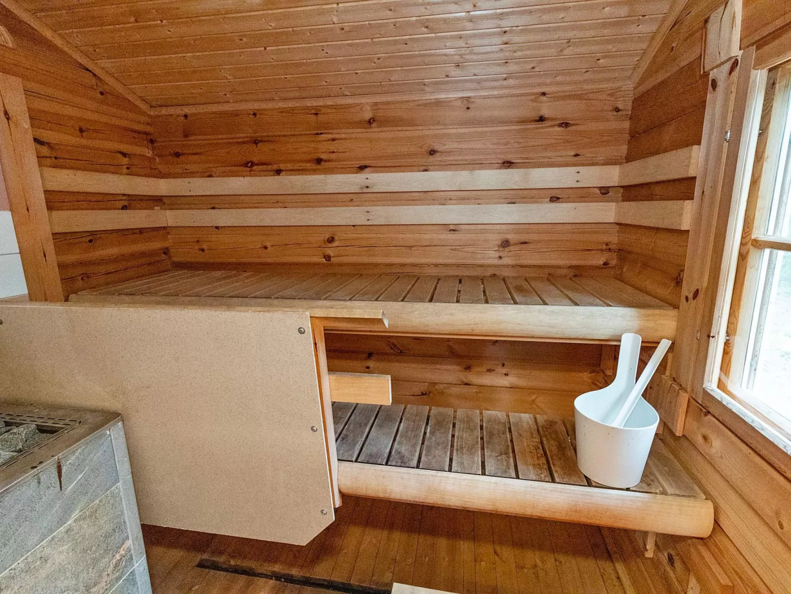 Alakitkanranta-Dedans