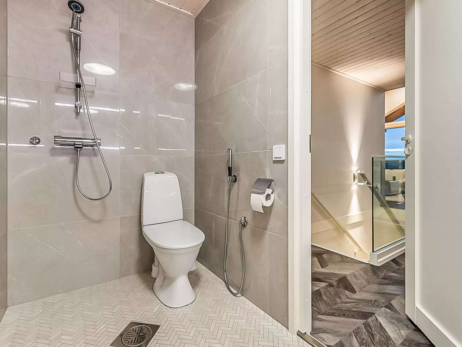 Villa hill magia-Dedans