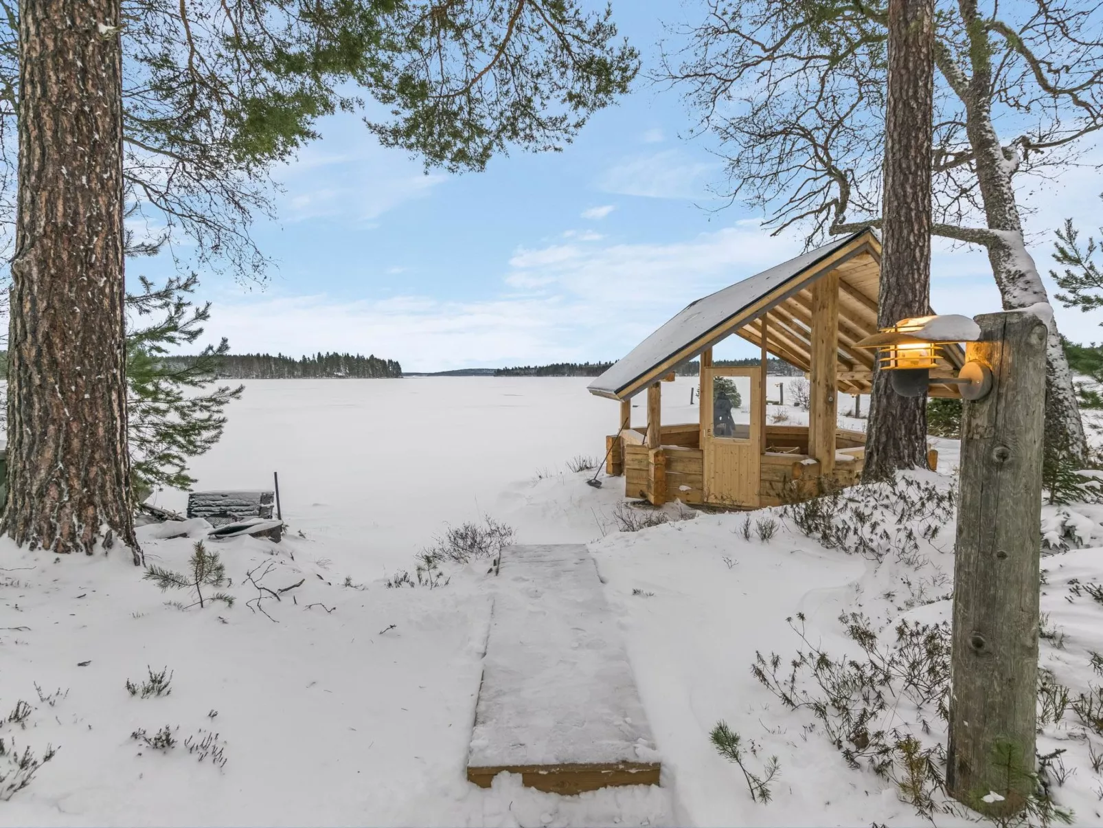 Villa kipinä-Drinnen