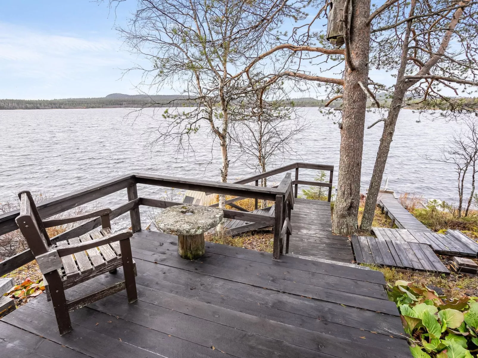 Rukaniemen kontio-Dedans