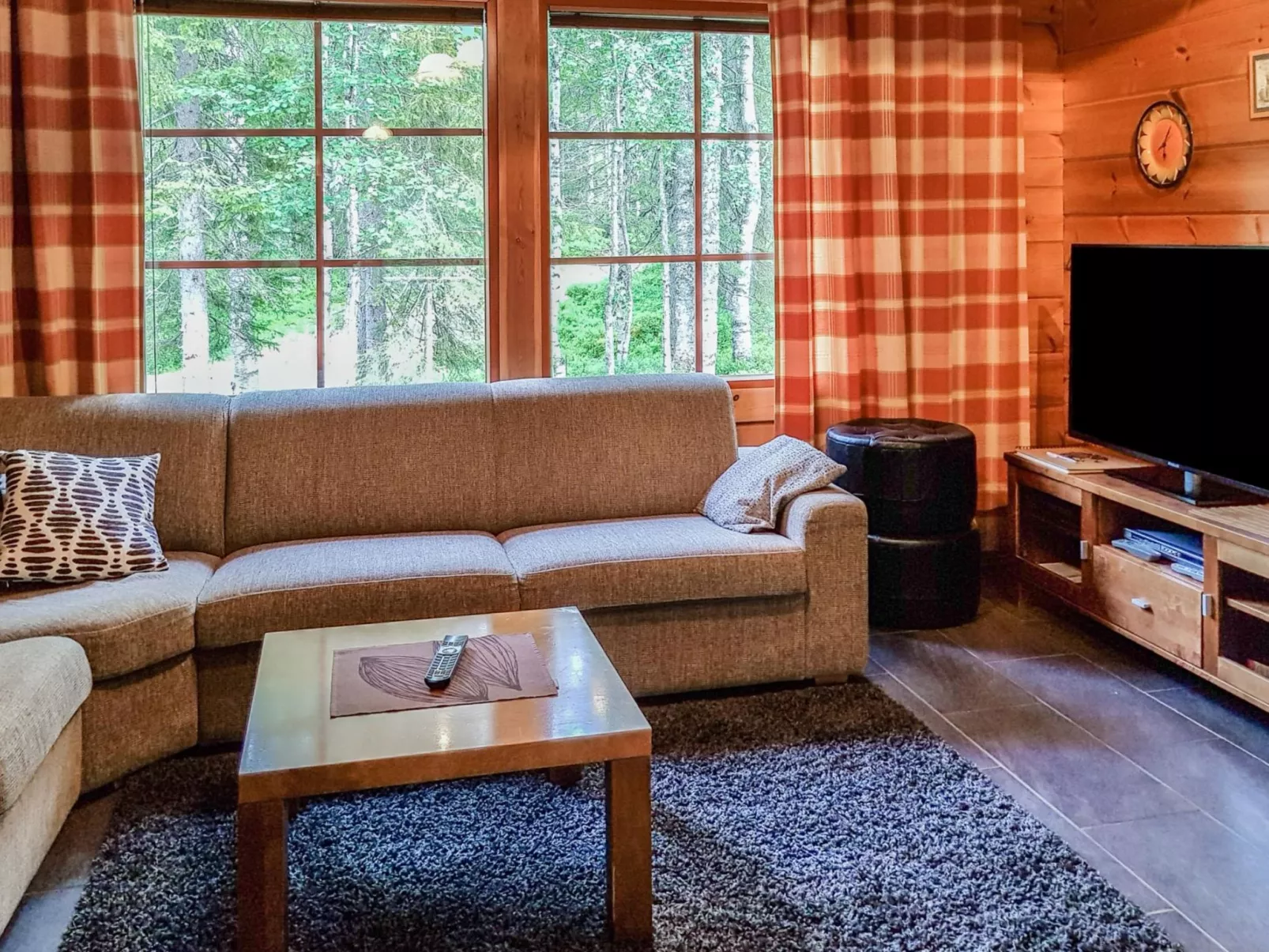 Lomamaja rukaranta 6 b-Dedans