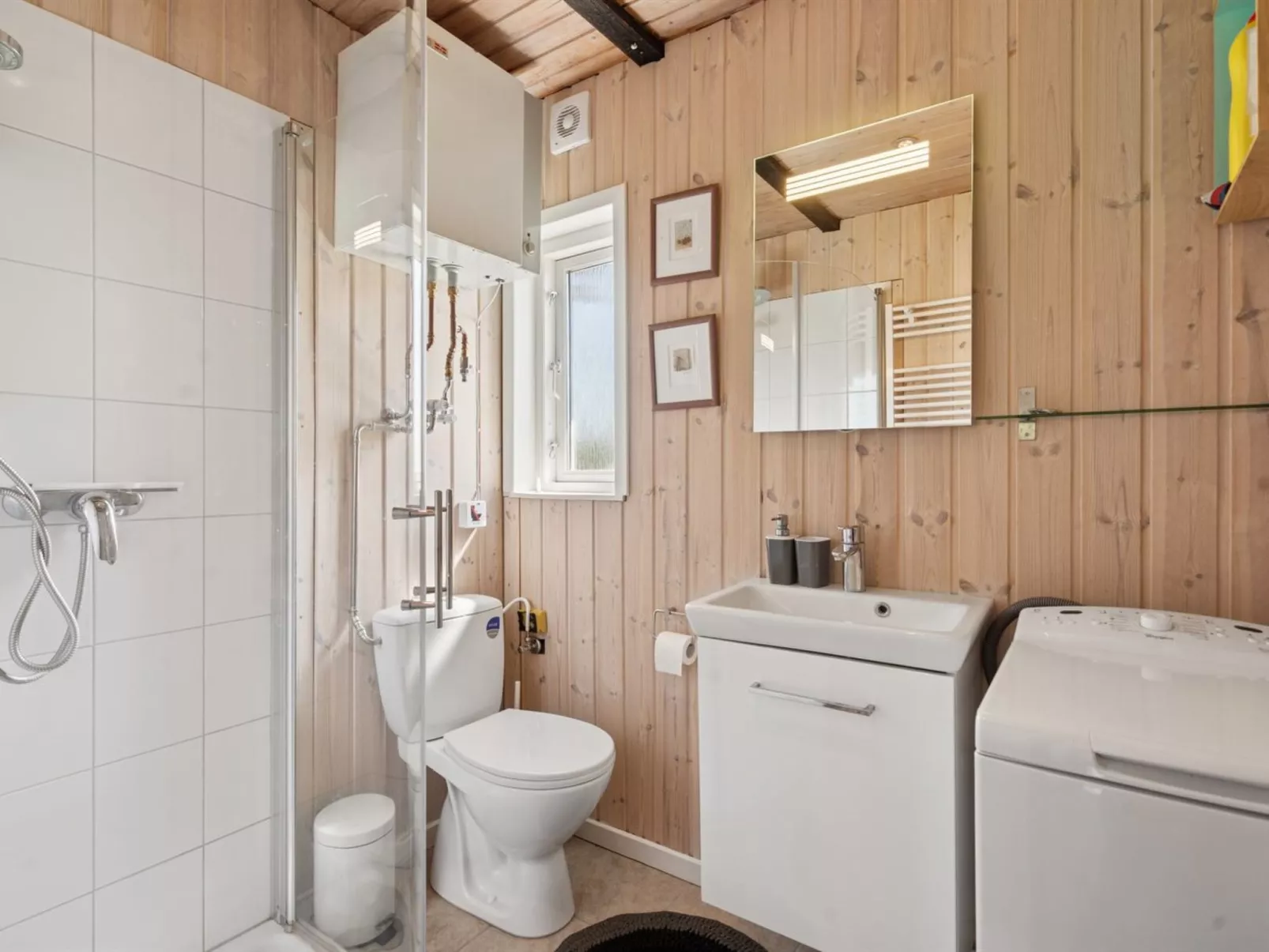 "Hira" - 200m from the sea-Inside