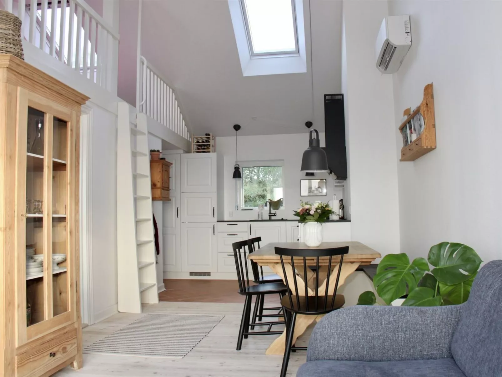 "Valia" - 20m from the sea-Inside