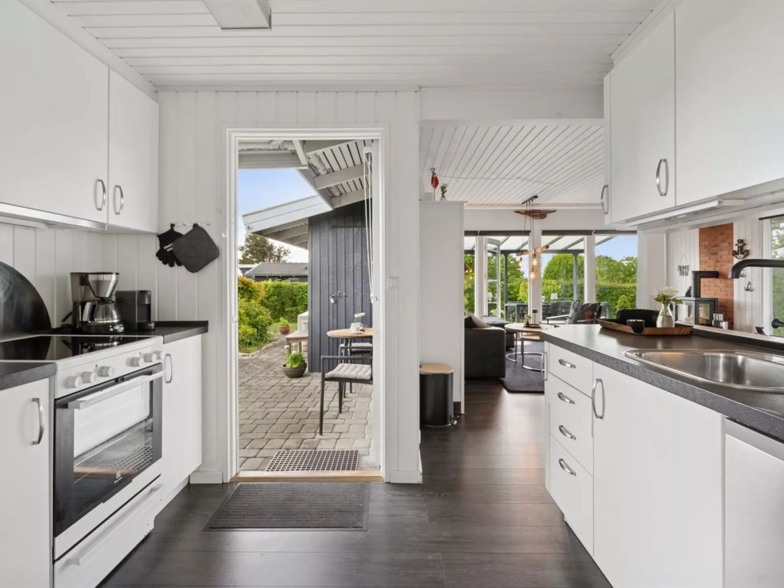 "Eweline" - 400m from the sea-Inside