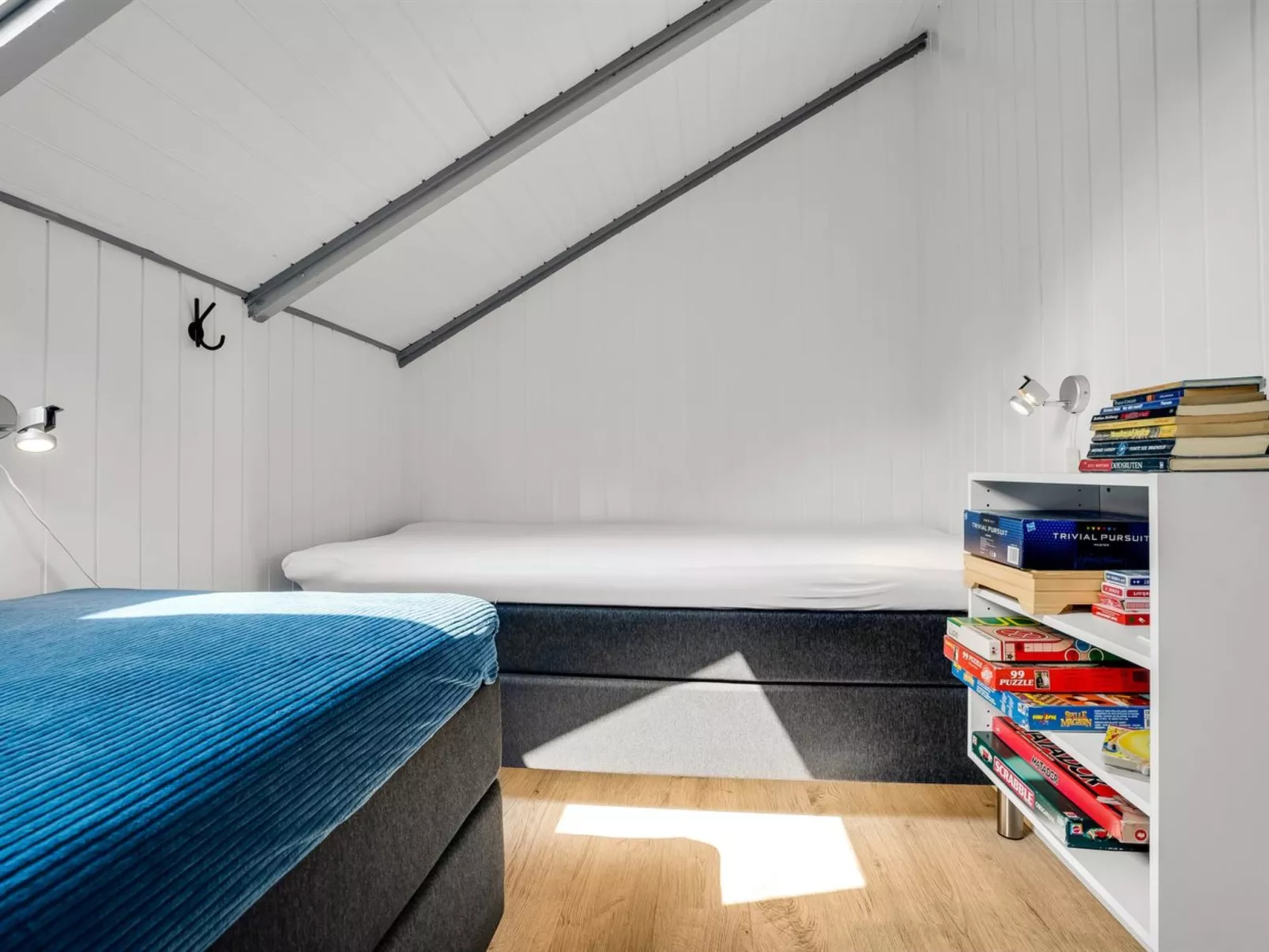 "Rusalina" - 400m from the sea-Inside