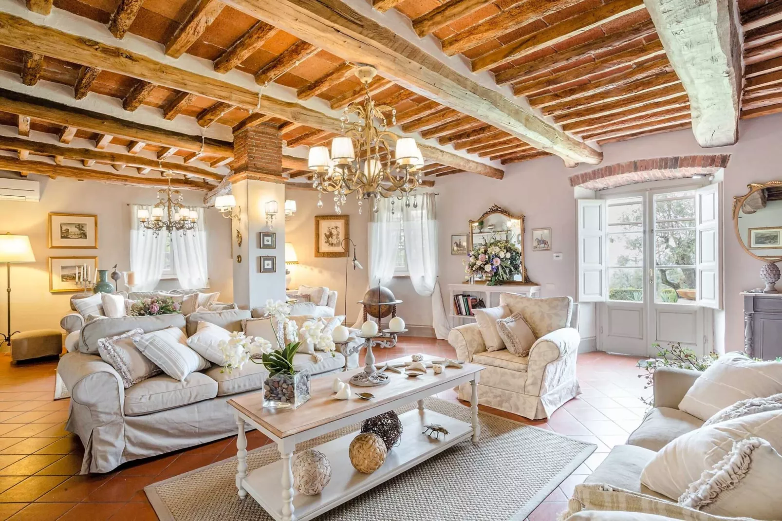 Villa Il Palagio-Living room