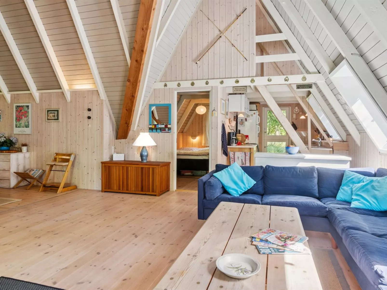 "Thrond" - 500m from the sea-Inside