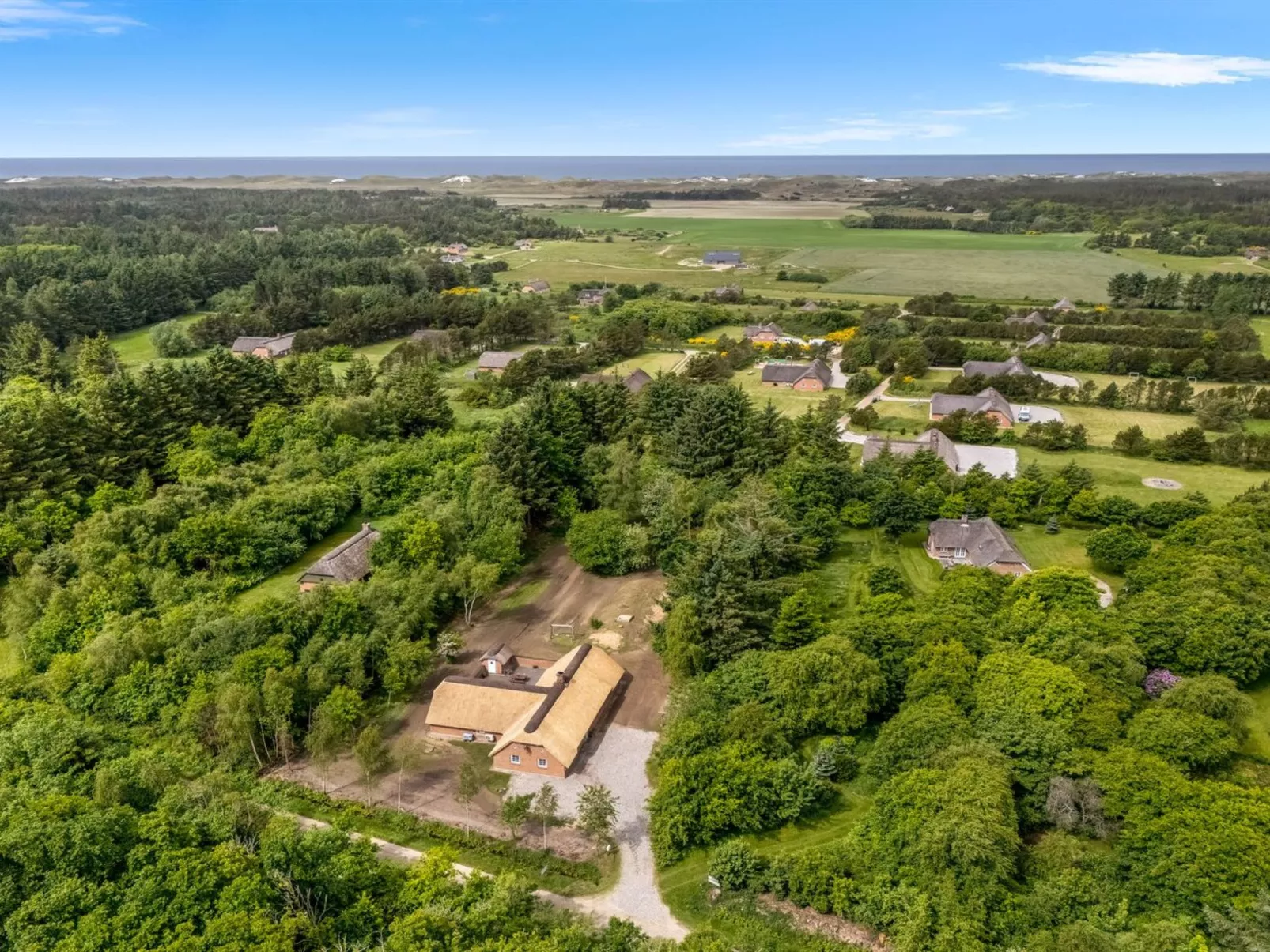 "Ulf" - 2km from the sea-Draußen