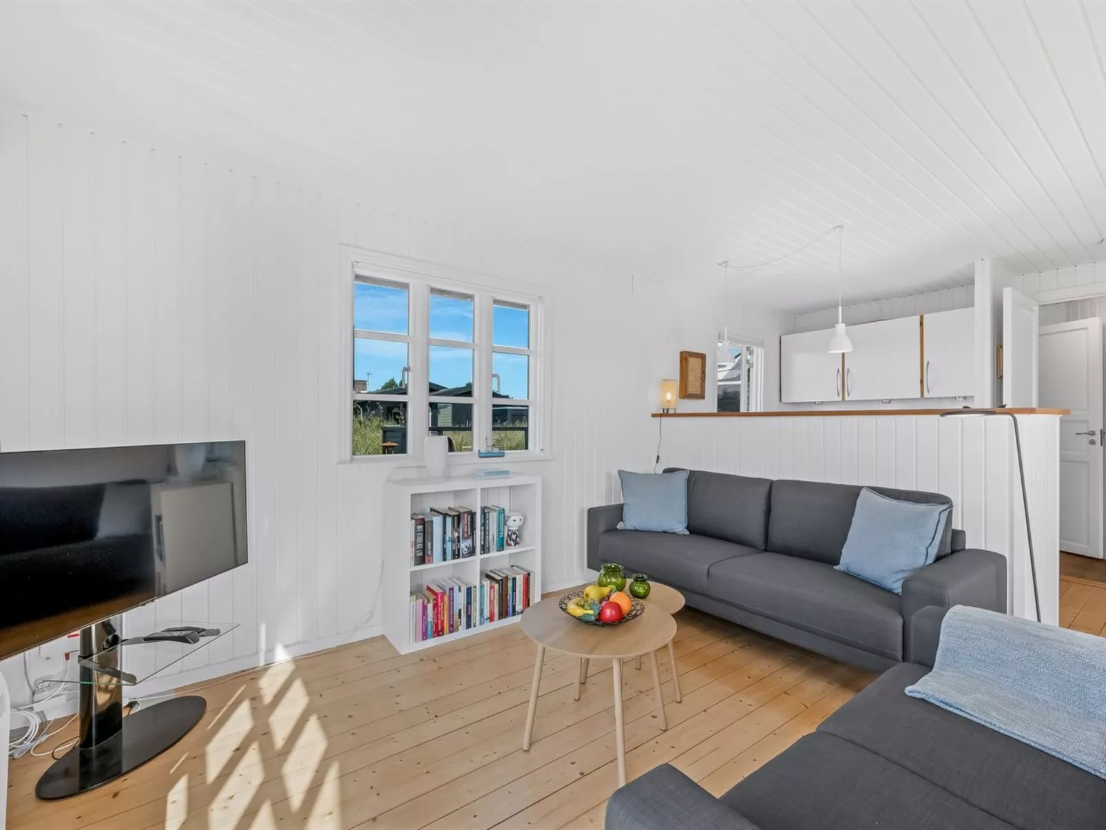 "Åse" -  from the sea-Dedans