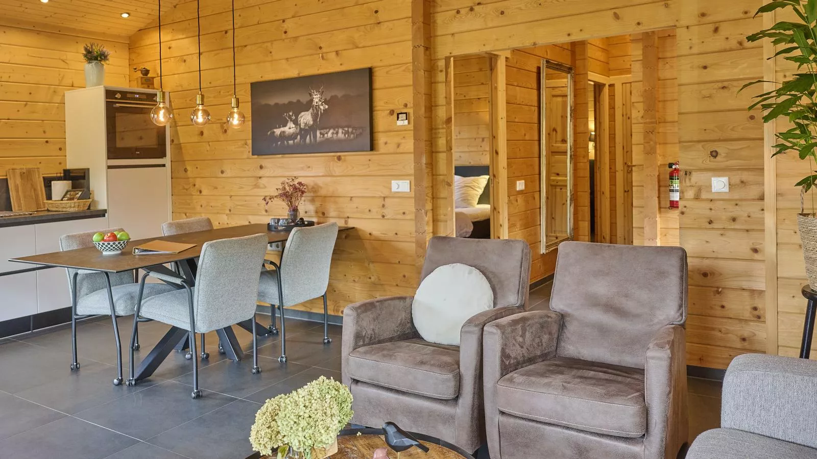 Bie Leentje op de Wei-Salon