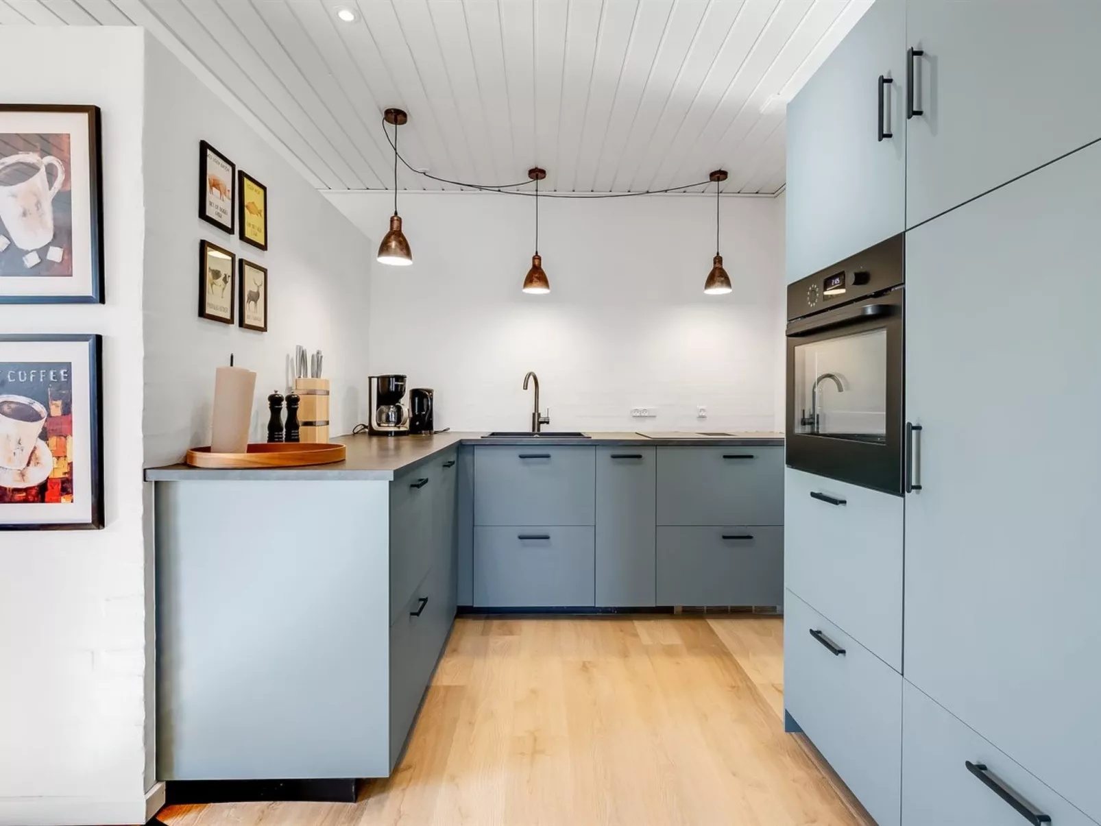 "Albert" - 300m from the sea-Drinnen