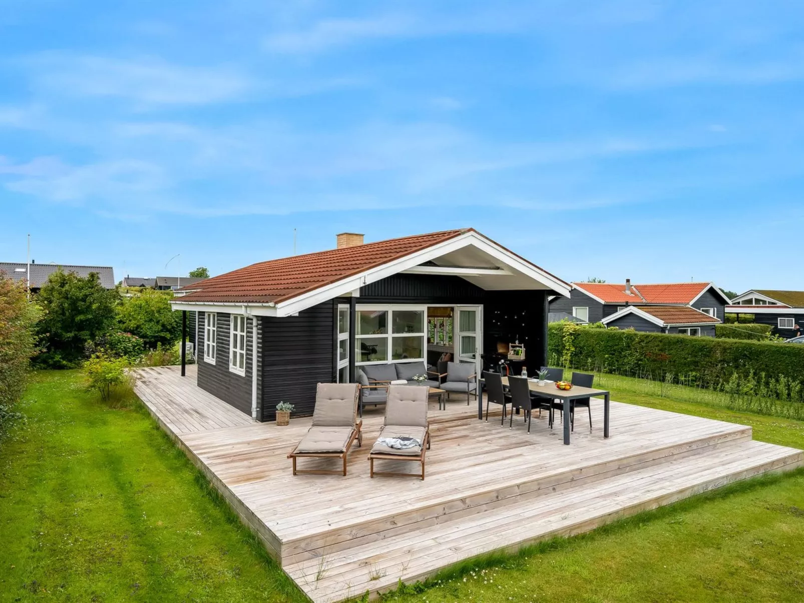 "Dragan" - 50m from the sea-Draußen