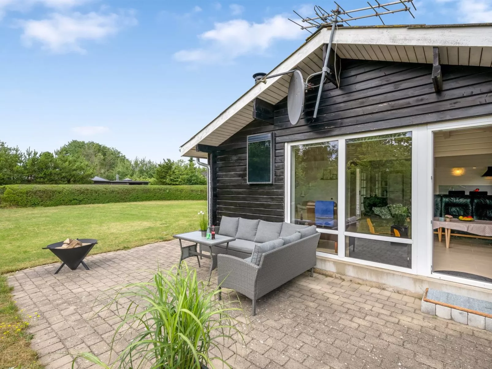 "Blesse" - 500m to the fjord-Draußen