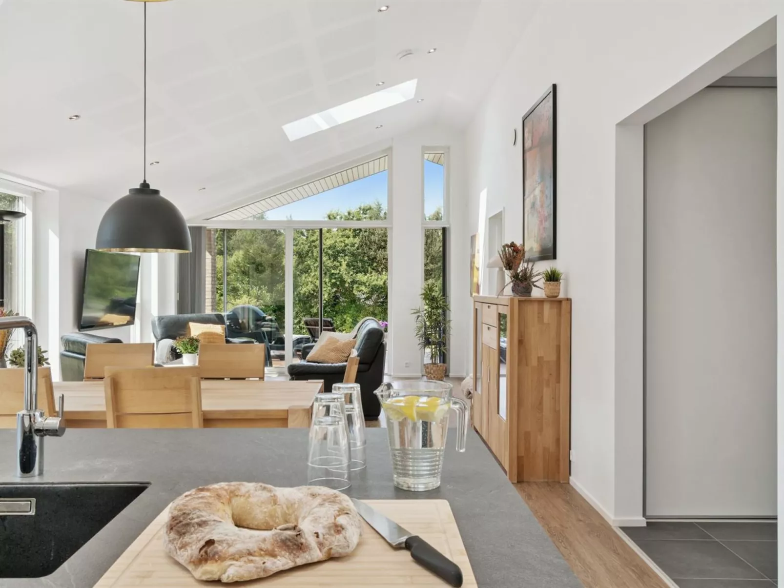 "Troels" - 945m from the sea-Dedans