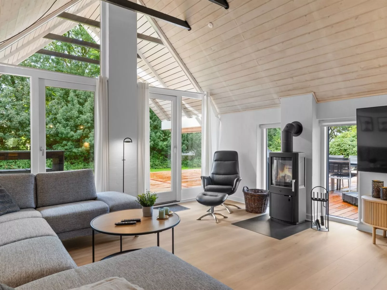 "Erle" - 830m from the sea-Inside