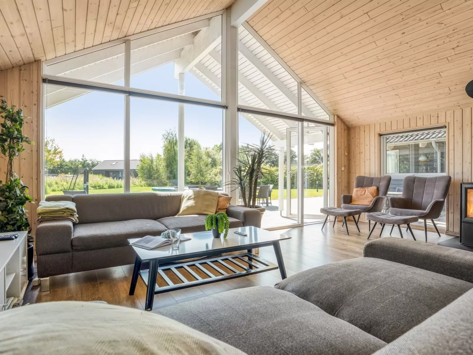 "Jurgis" - 900m from the sea-Inside