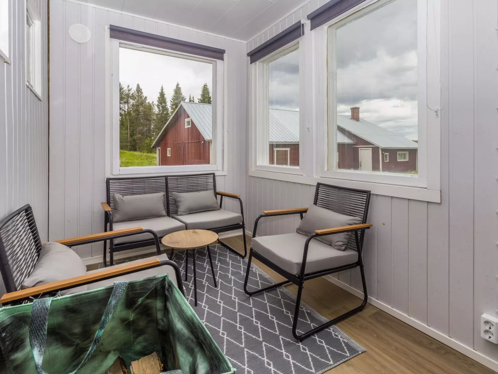 Perälän pirtti-Inside