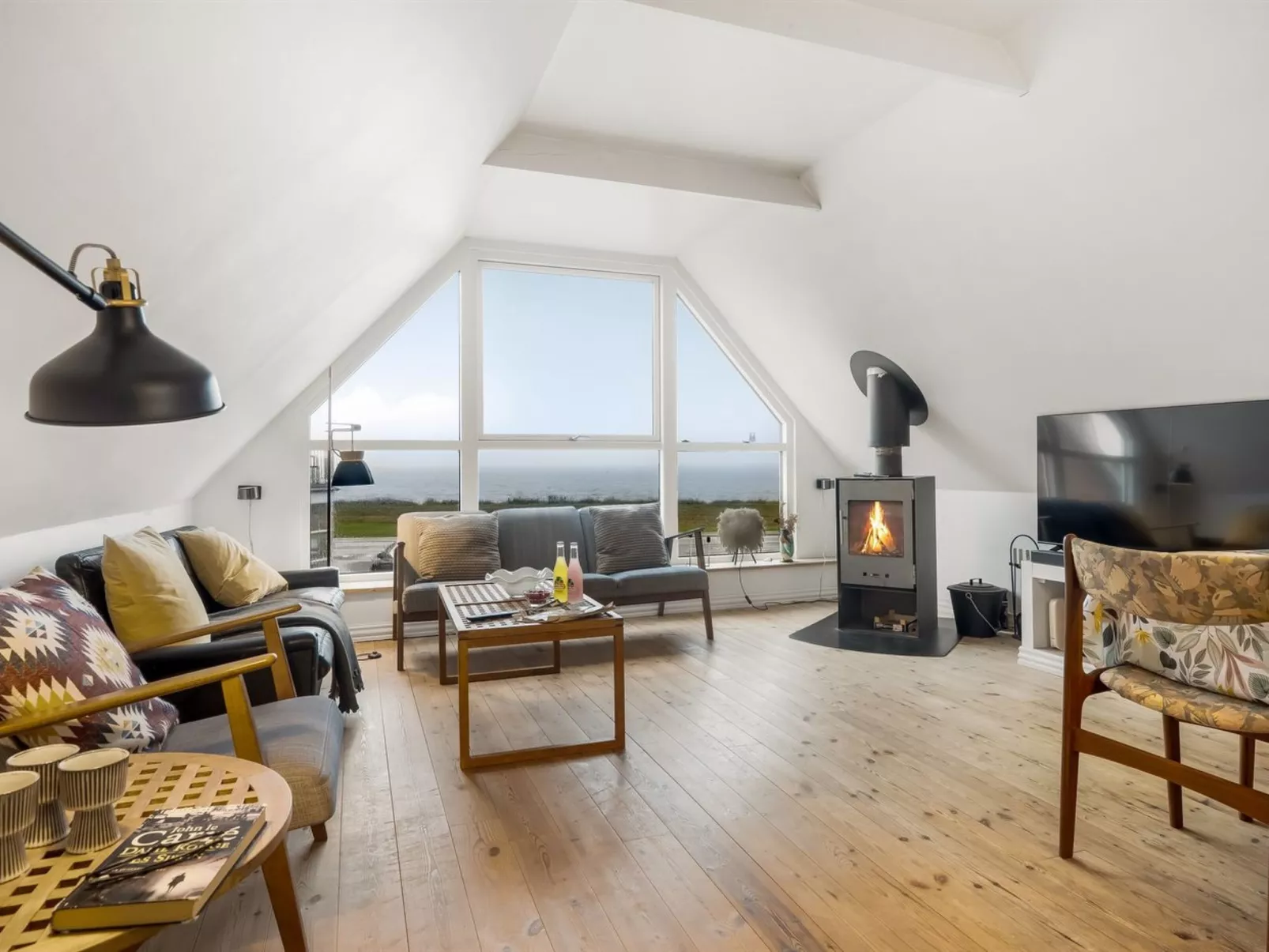 "Raika" - 25m to the fjord-Dedans