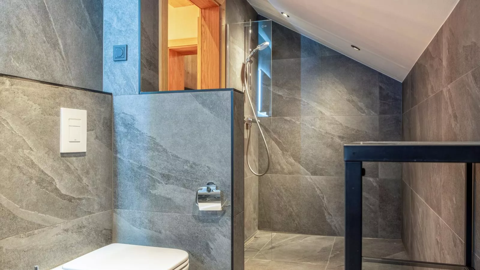 Hausa Sommer-Badezimmer