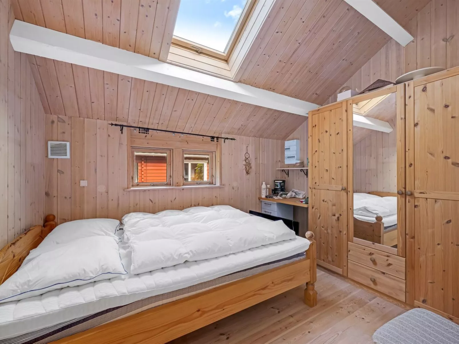 "Elea" - 450m to the fjord-Dedans