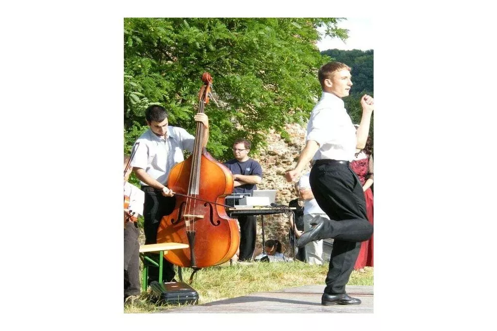 82976-Nicht zugeordnet