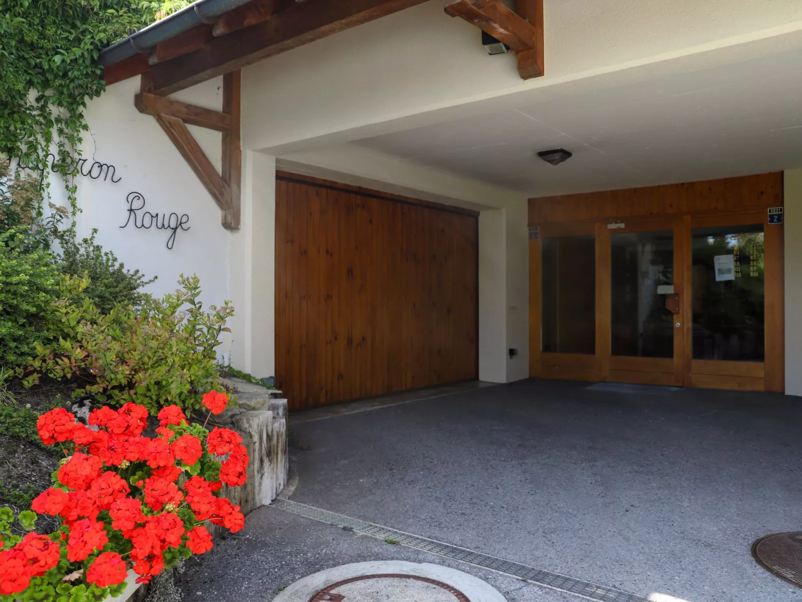 Chaperon Rouge B5-Dehors