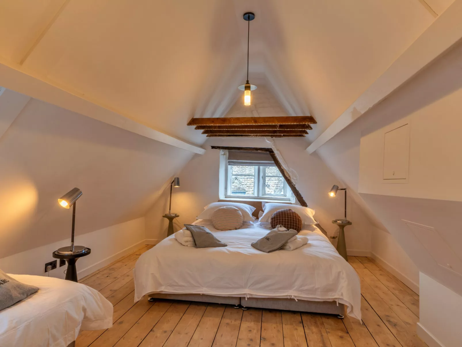 ARC Painswick-Inside