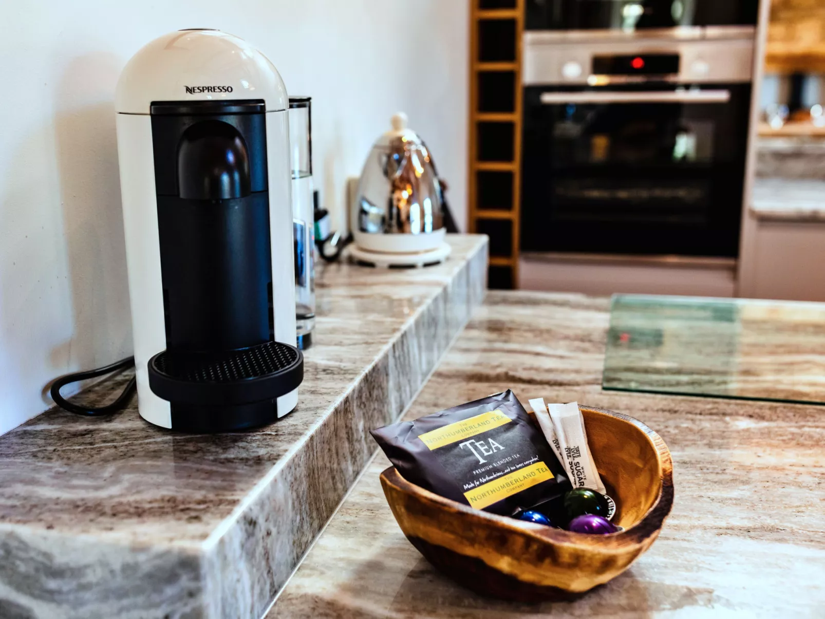 The Old School-Dedans