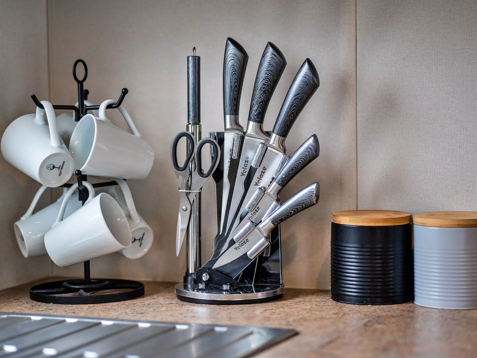 Phoenix Retreat-Inside