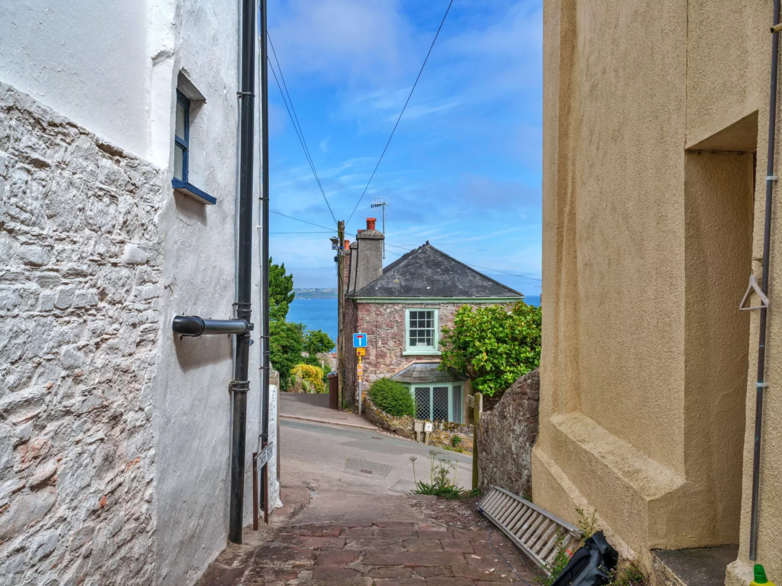 Hillside House-Drinnen