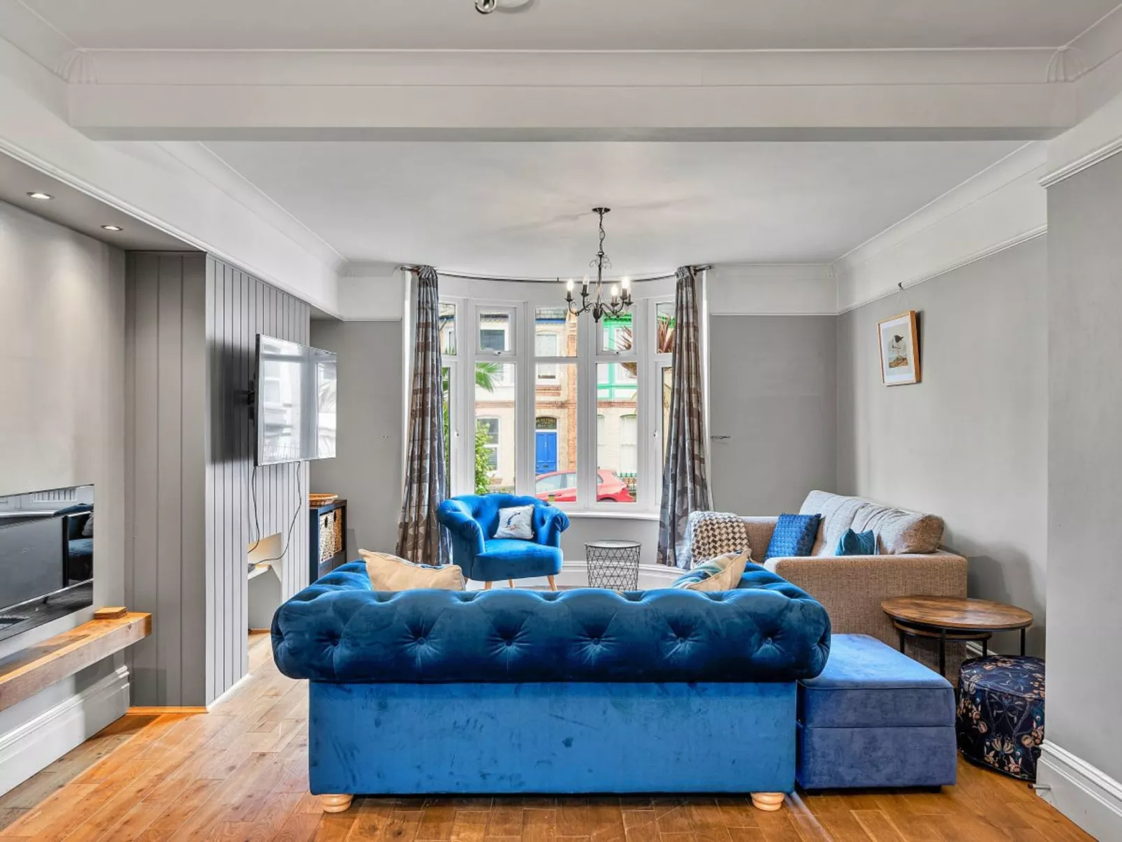 The Lamb Park Lookout-Dehors