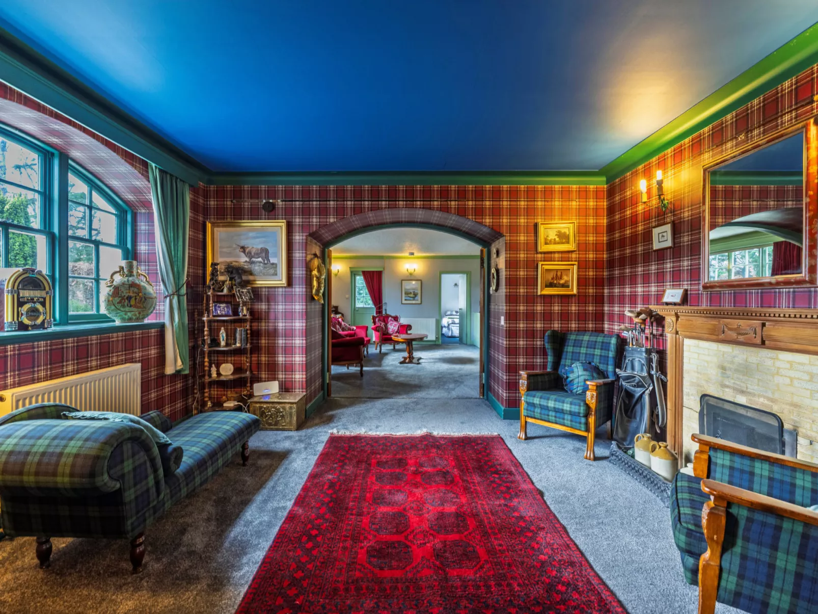 White House Retreat-Dedans