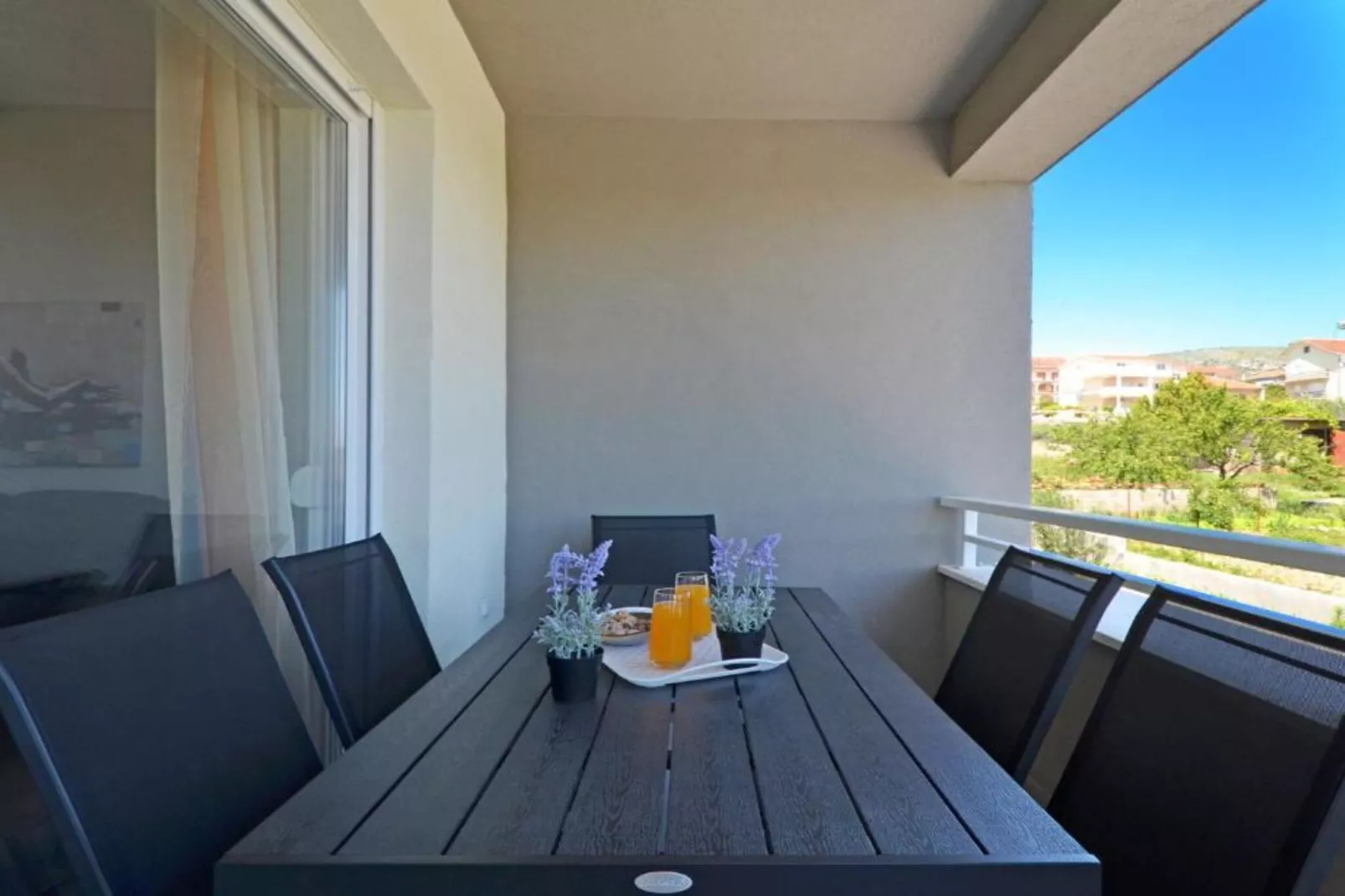 Apartment Sunshine Trogir - Three Bedroom Apartment with Balcony-Terrasse / balcon