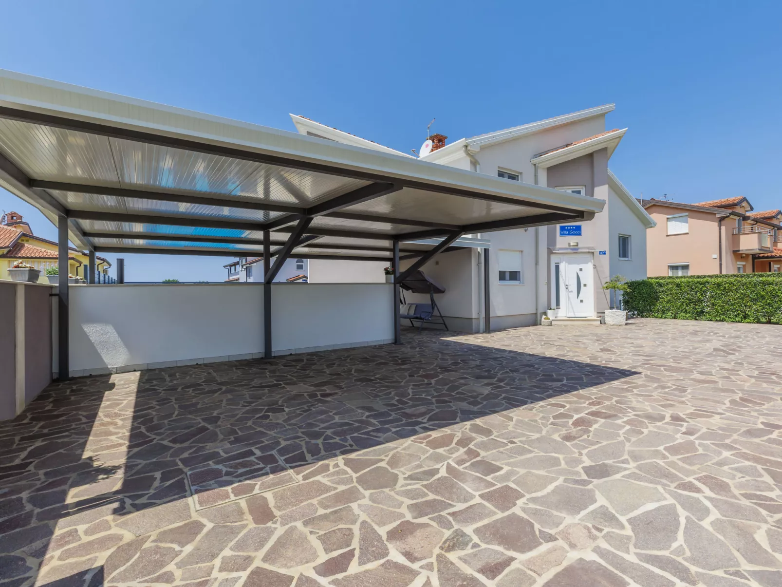Villa Gocci-Outside