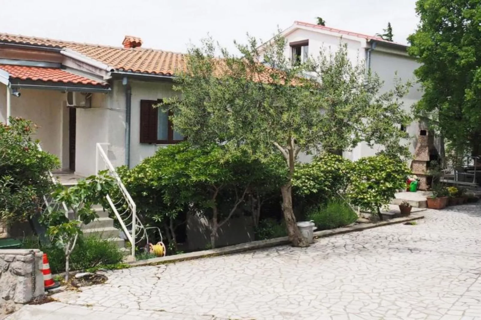 One-Bedroom Apartment With Sea View (B)-Outdoor