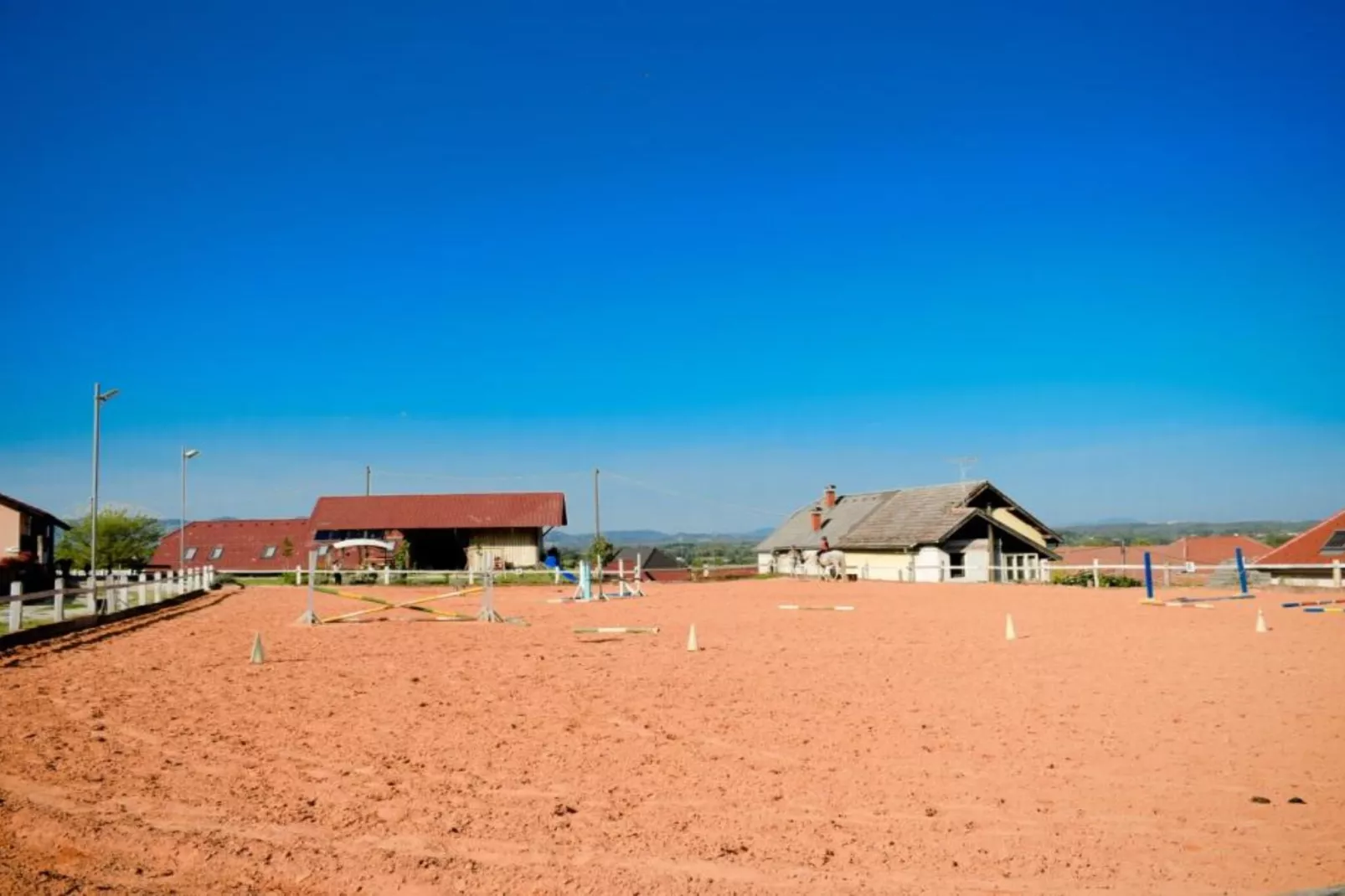 Zevnik Quiet Retreat with Stunning Views and Equestrian Activities - Standard One Bedroom Apartment-Outdoor