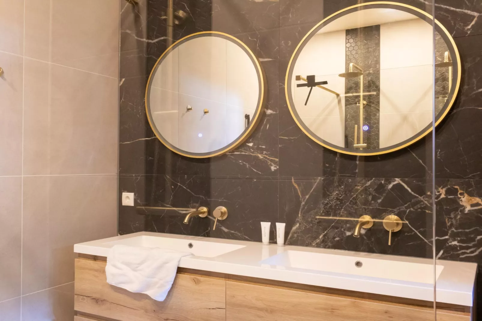 Eindeloos Uitzicht-Badezimmer