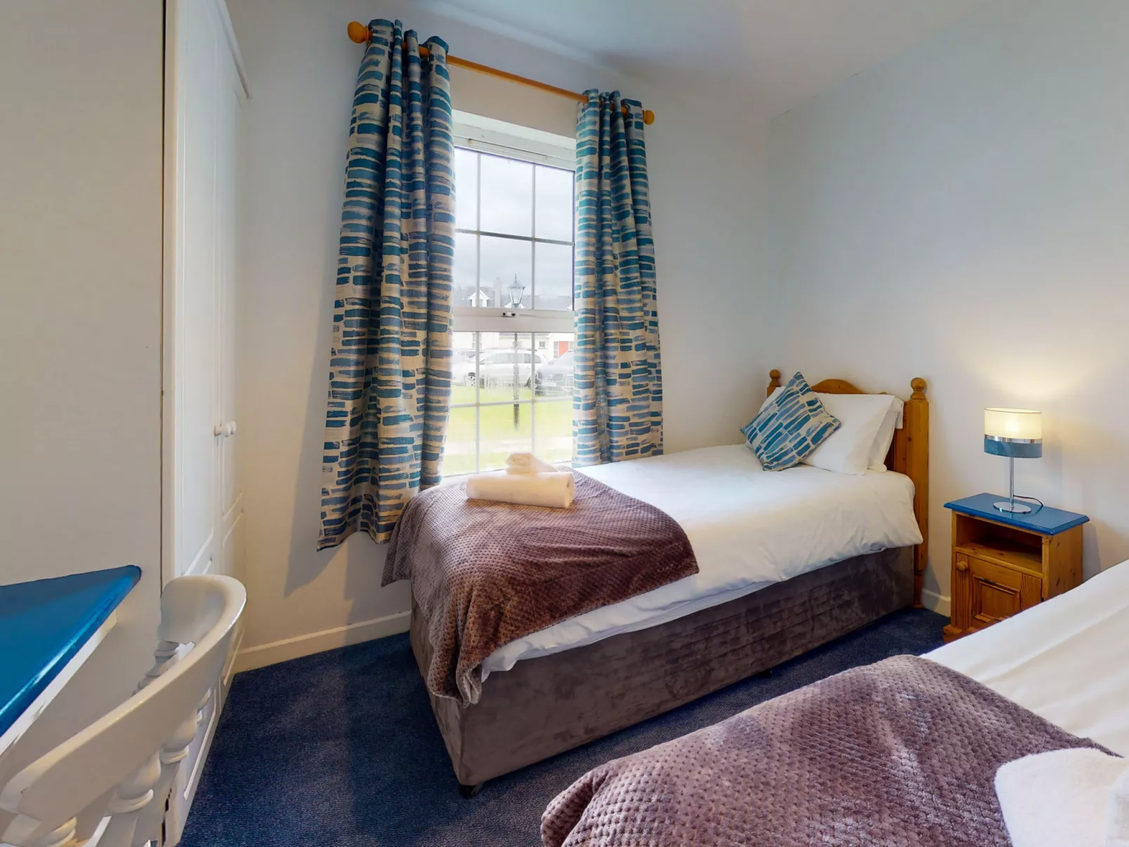 Dingle HC (S7)(TR4)  No 13-Drinnen