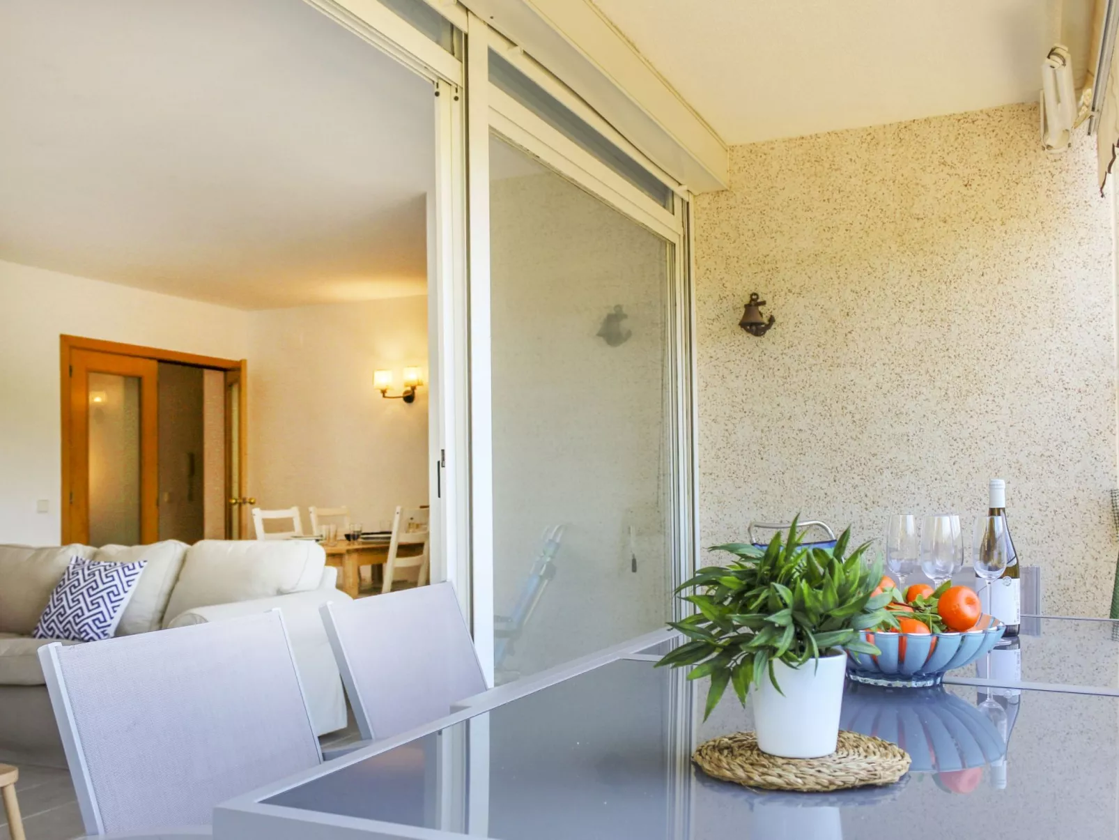 Sol Pins Tamariu-Outside