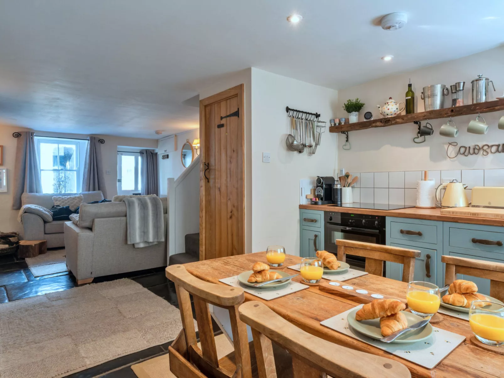 Cawsand Cottage-Drinnen