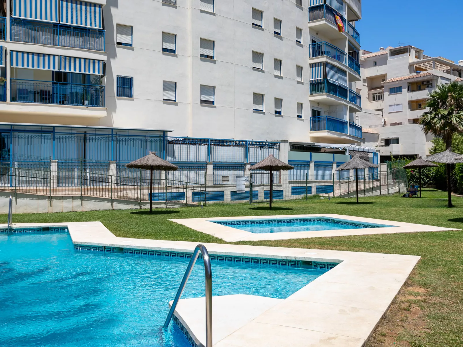 Urban Nest Estepona-Draußen