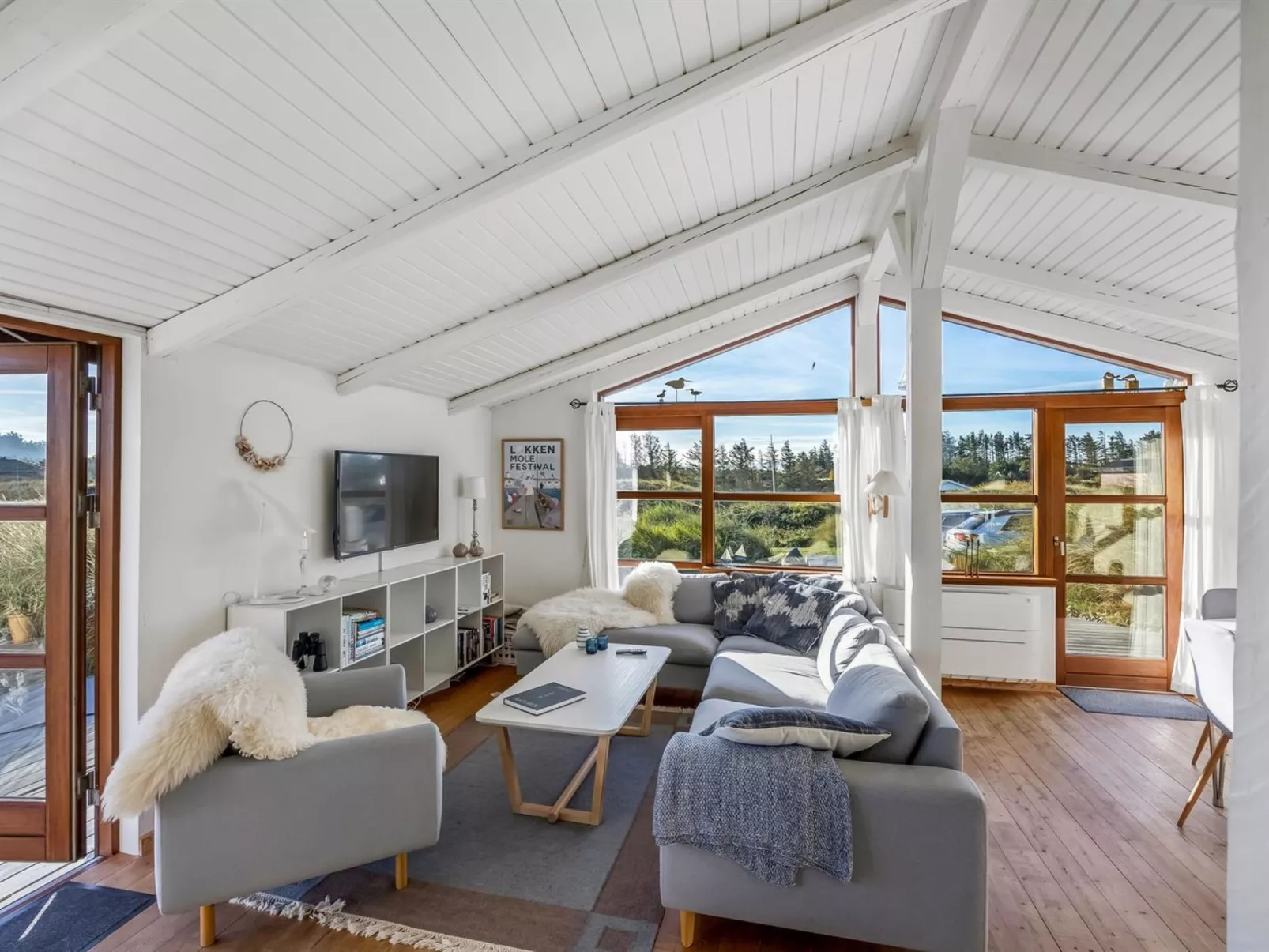 "Sigbritt" - 750m from the sea-Inside