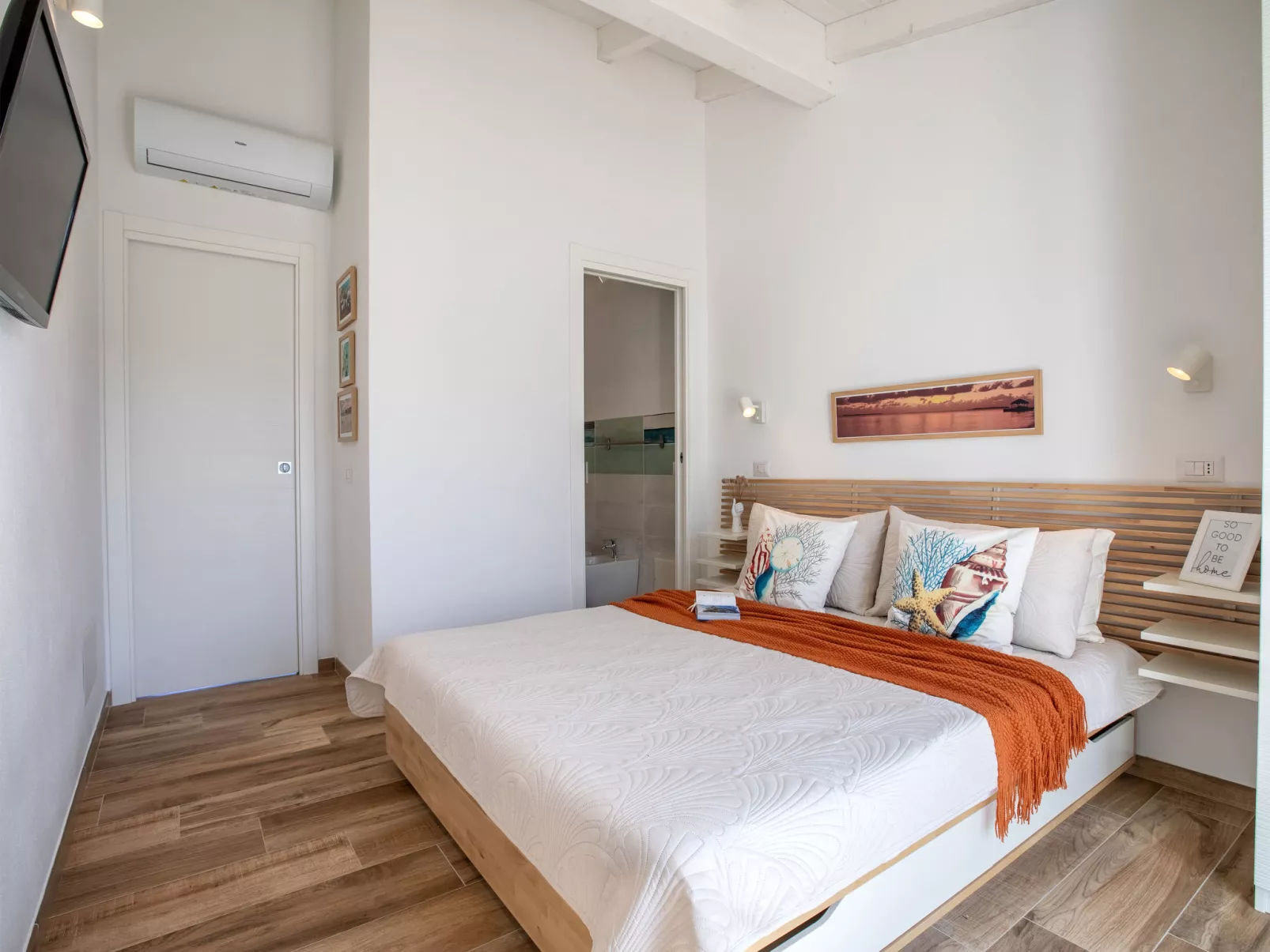 Attico Sunset Breeze-Inside