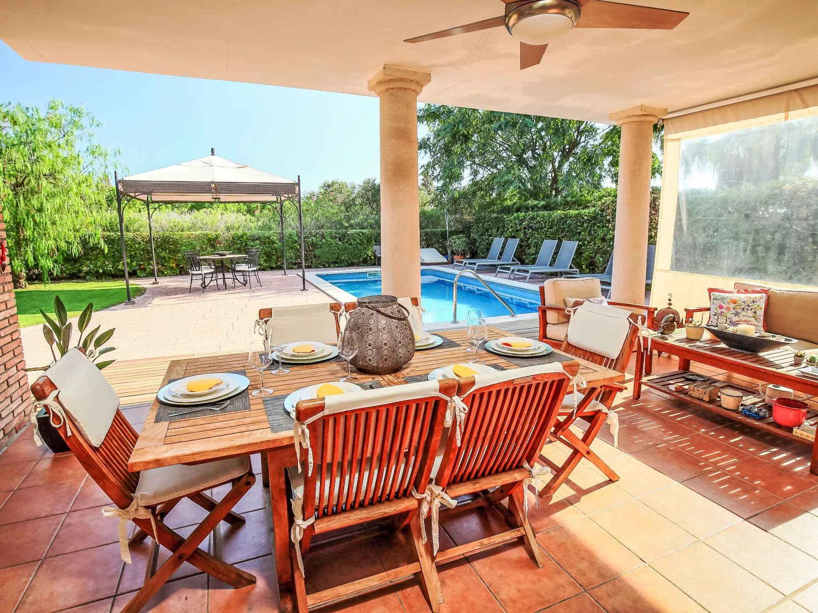 Bertoni Golf & Sea-Outside