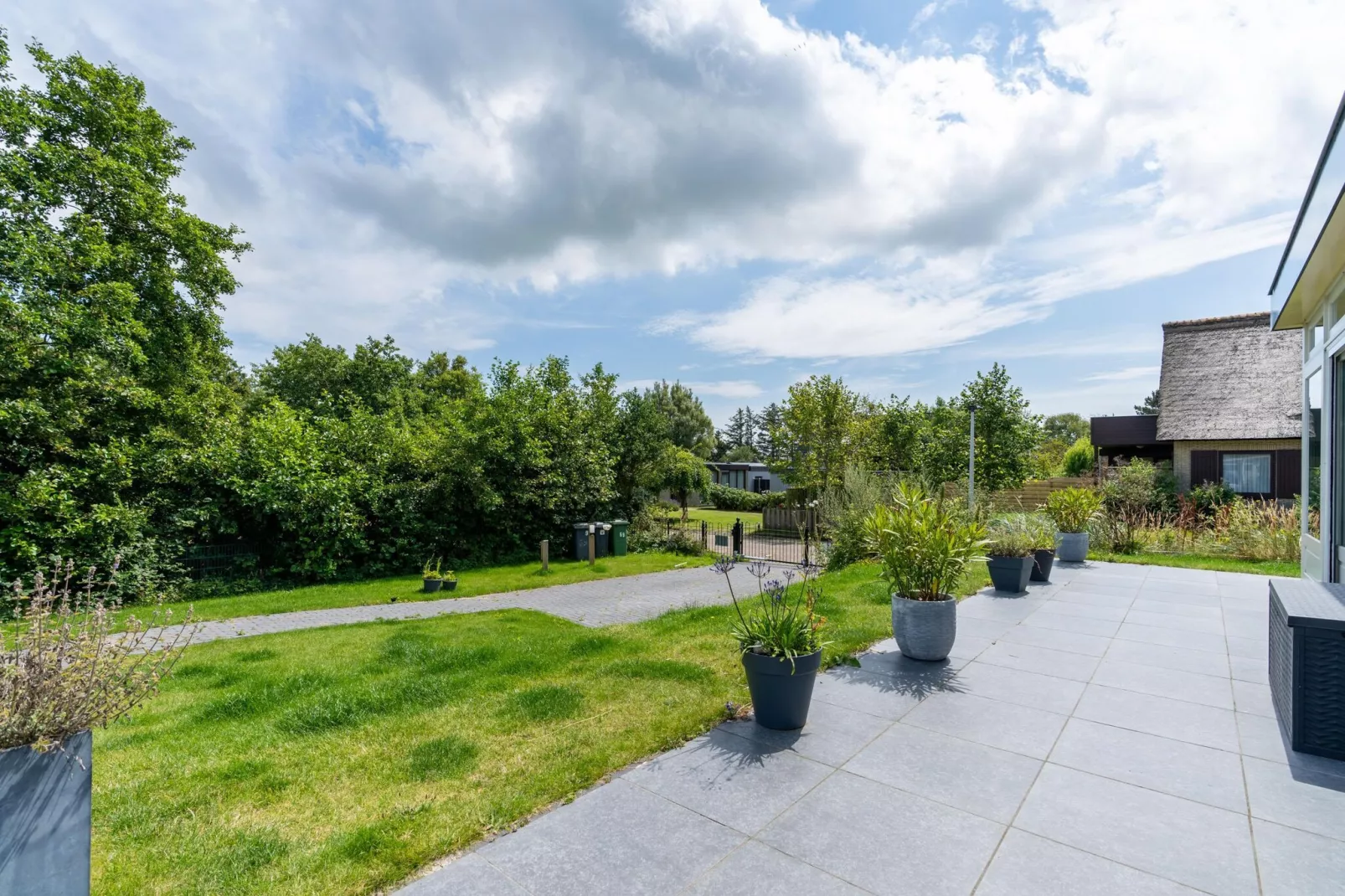 Ruijslaan 69 - Huis Ter Duin-Garten Sommer