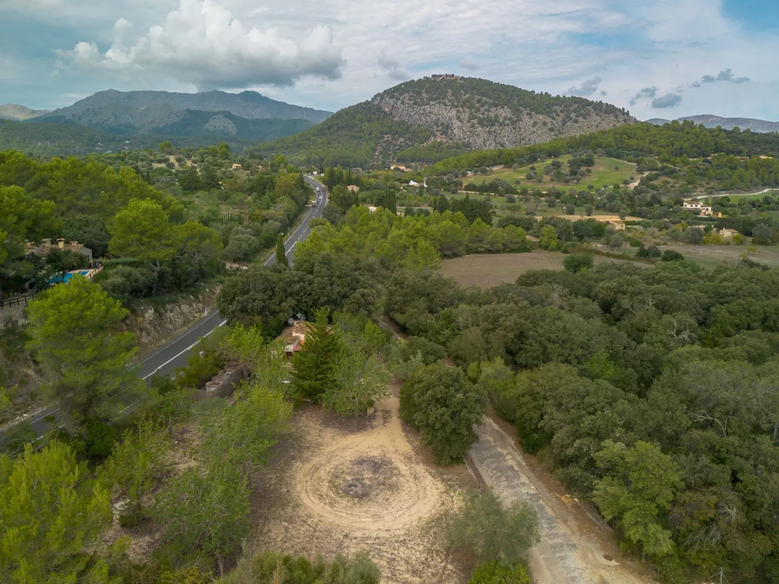 La Salve Can Jordi-Outside