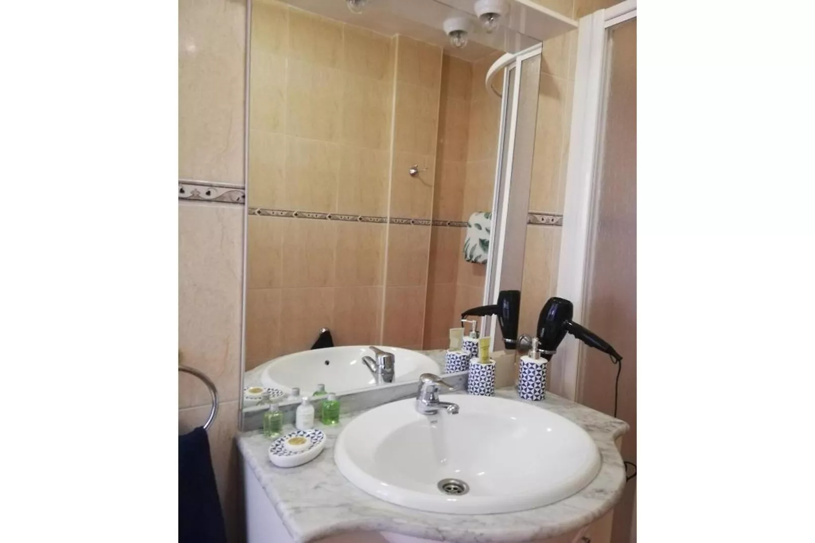 CT 369 AL - Faro's Apartmento Naturista - Primera Linea Vera Playa-Salle de bain