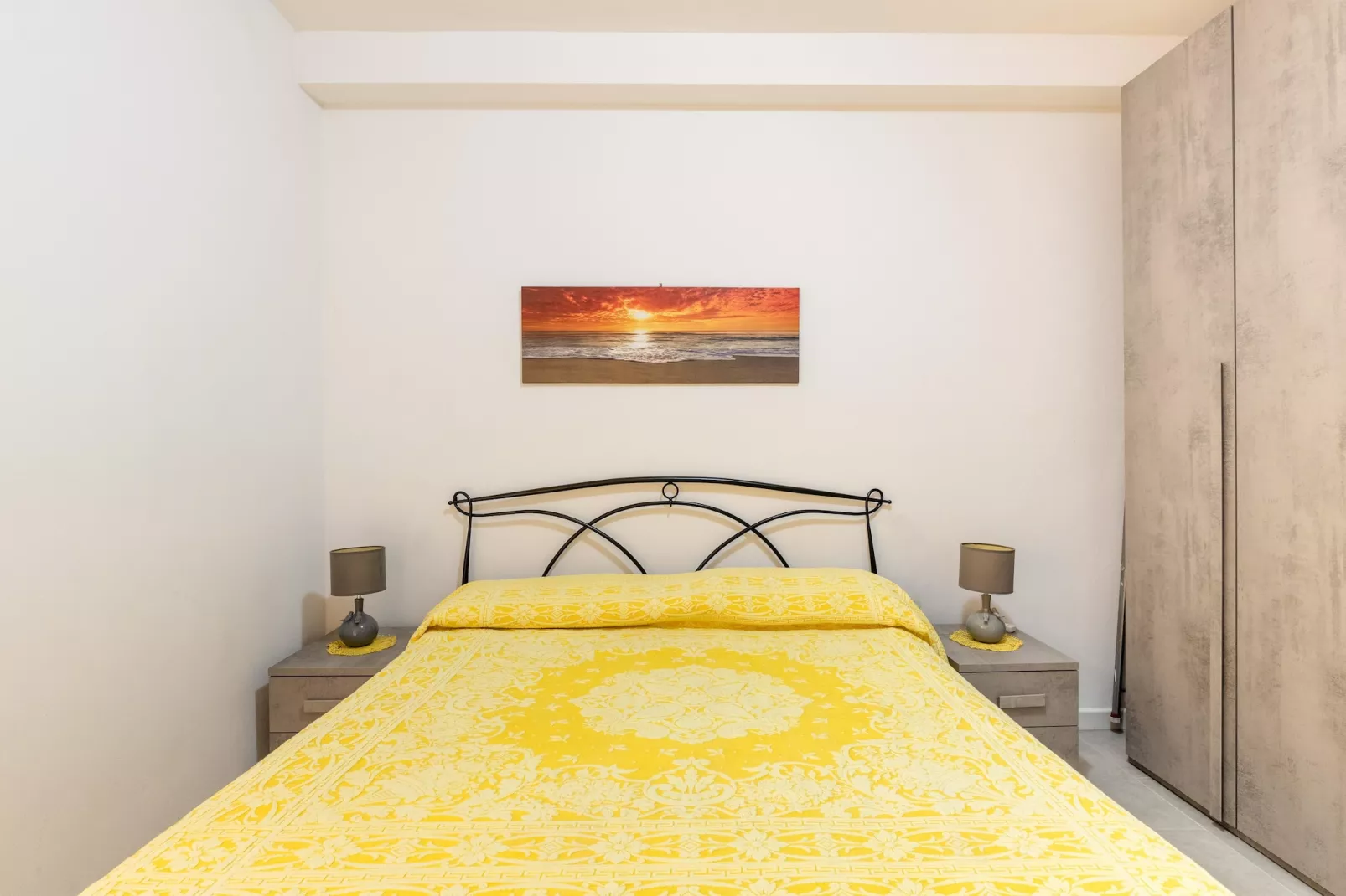 TRILO 1 LI RUSSI-Schlafzimmer