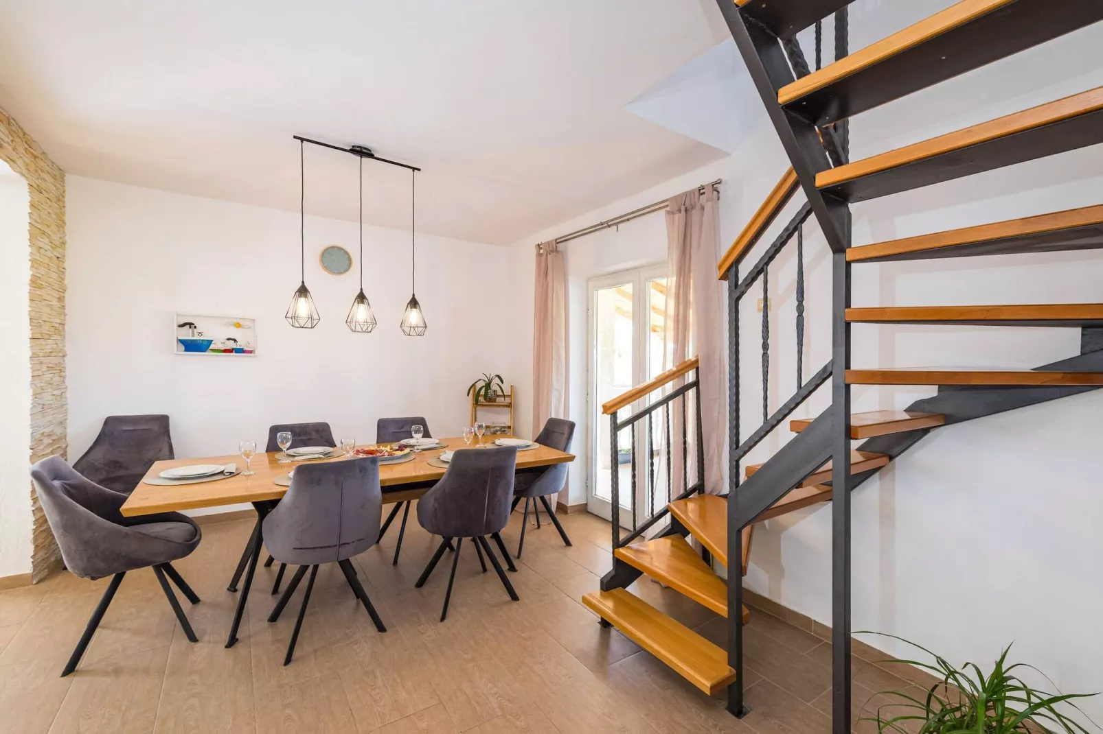 Holiday home Agro Casa-Salle à manger